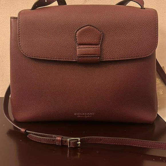 NWTGS Burberry Derby leather House Check medium Camberly tote - Picture 11 of 11